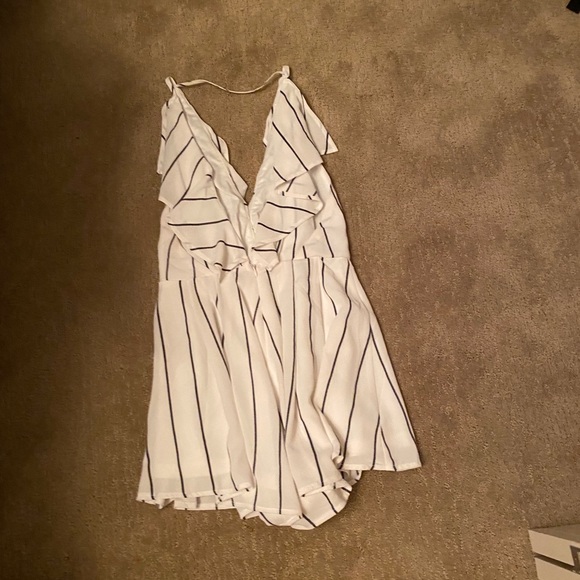 Striped Romper - Picture 3 of 8